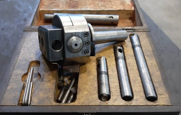 TESTA PER ALESARE tipo OMOP CM 4X88 5-230 usata